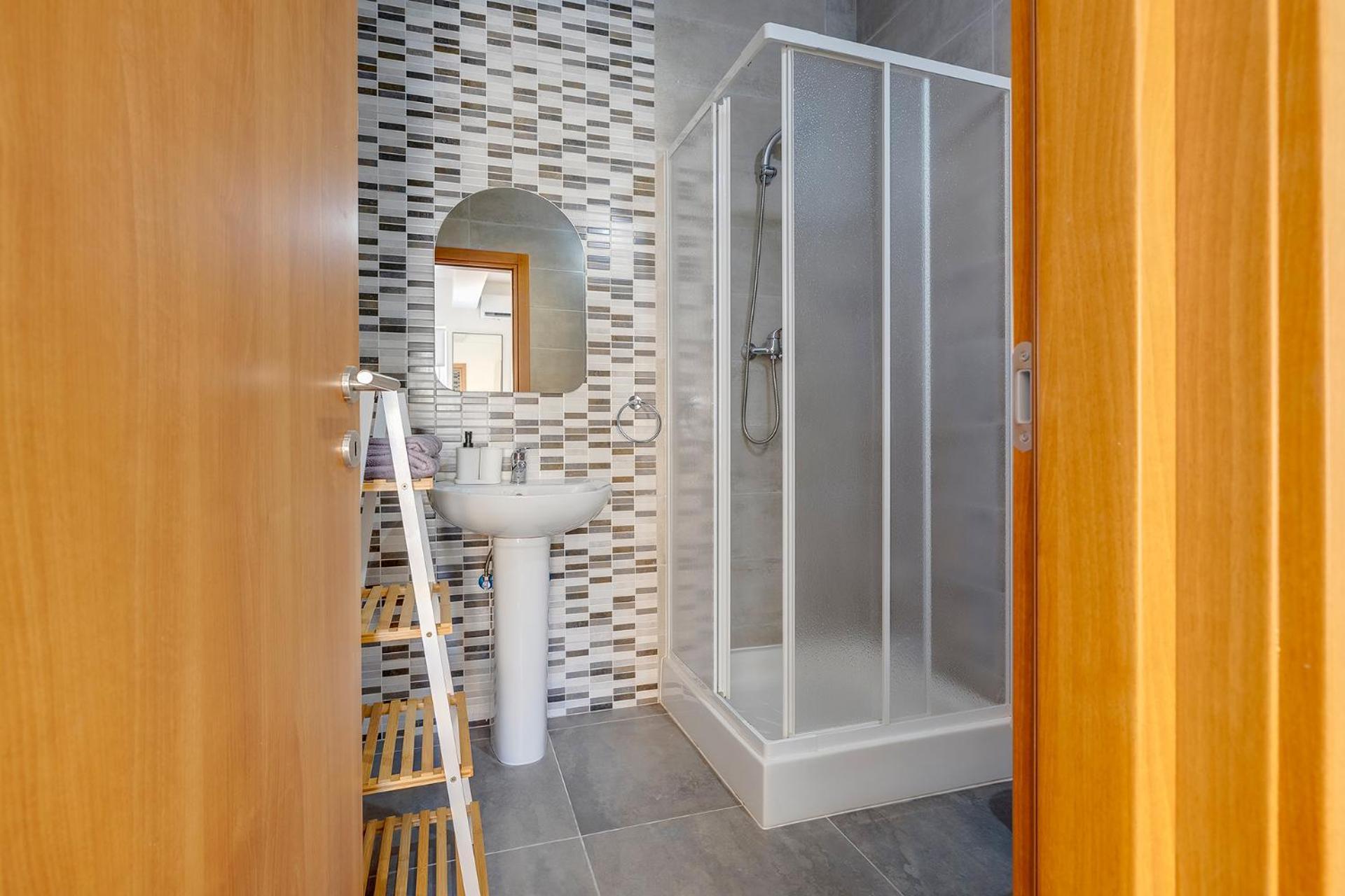 דירות Contemporary 3Br Retreat In Prime סליאמה מראה חיצוני תמונה
