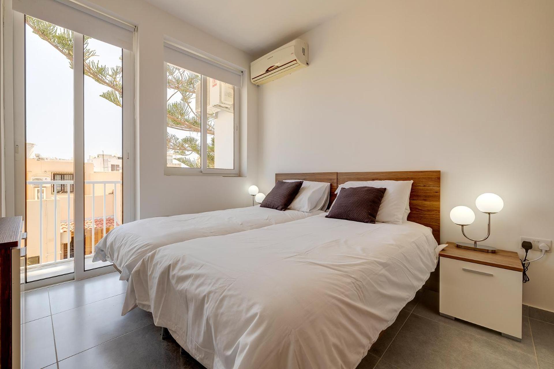 דירות Contemporary 3Br Retreat In Prime סליאמה מראה חיצוני תמונה